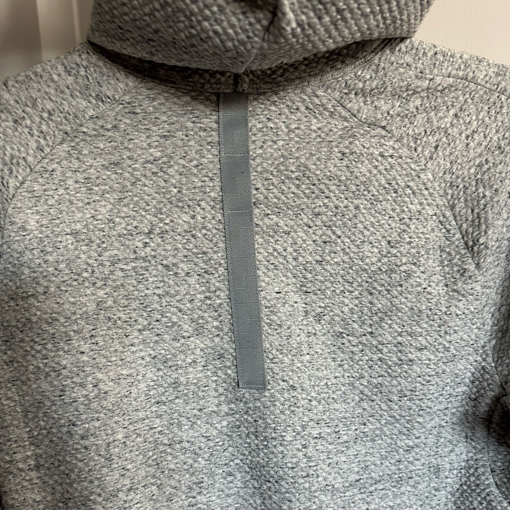 NWT Lululemon Women’s At Ease Hoodie - Picture 3 of 7